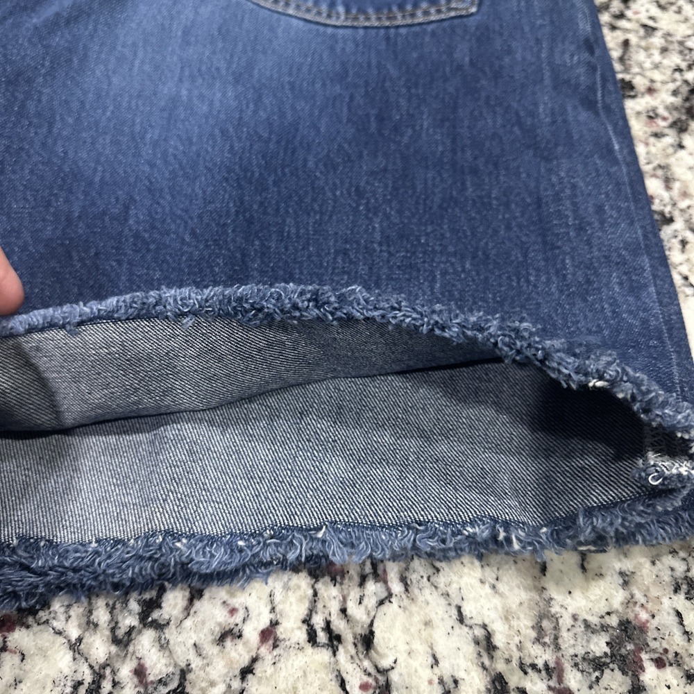 Levi's 569 Loose Straight Jean Shorts Mens 36 - Picture 3 of 10